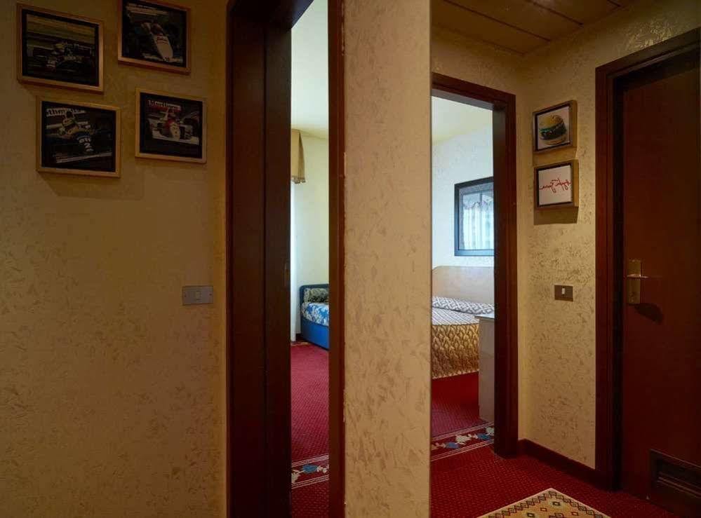 Hotel Castello Artemide Congressi Castel San Pietro Terme Eksteriør bilde